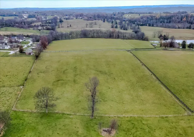 Photo 3 of Land for sale at 191 Chicamauga Dr, Frankfort, KY 40601 | MLS# 25504280 | Listing updated on 2025-11-03