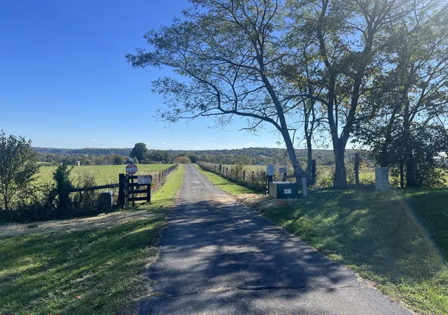 Photo 3 of Land for sale at 191 Chicamauga Dr, Frankfort, KY 40601 | MLS# 25504280 | Listing updated on 2025-11-03