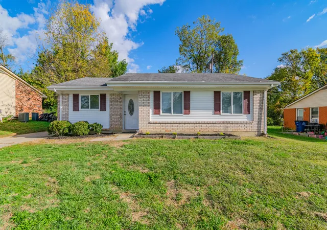 Homes for sale in Lexington, KY | 3829 Niagara Dr, Lexington, KY 40517 | MLS# 25504187