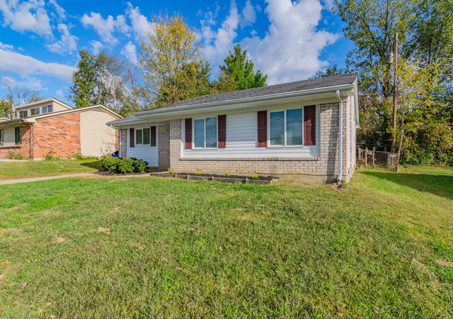 Homes for sale in Lexington, KY | 3829 Niagara Dr, Lexington, KY 40517 | MLS# 25504187