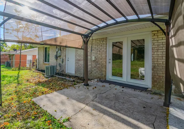 Homes for sale in Lexington, KY | 3829 Niagara Dr, Lexington, KY 40517 | MLS# 25504187