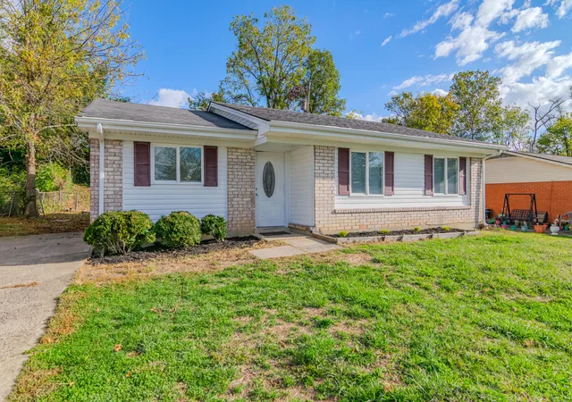 Homes for sale in Lexington, KY | 3829 Niagara Dr, Lexington, KY 40517 | MLS# 25504187