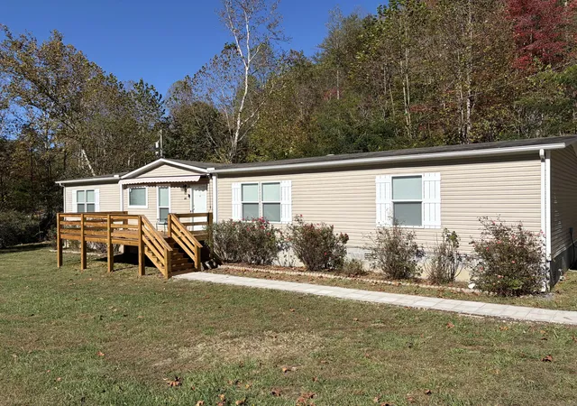 Homes for sale in Wallins, KY | 25 Banner Frk Rd, Wallins, KY 40873 | MLS# 25504286