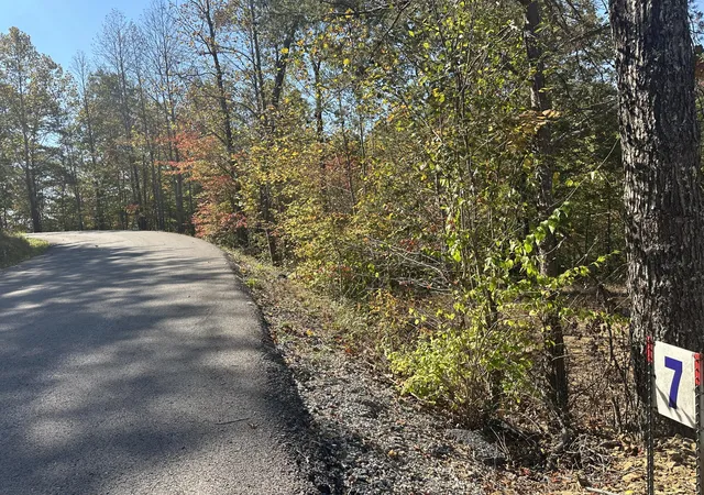 Photo 1 of Land for sale at 68 Wood View Dr #Tract  7, East Bernstadt, KY 40729 | MLS# 25504233 | Listing updated on 2026-10-13