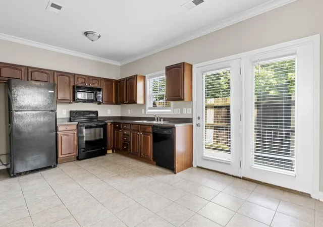 4th image of 209 Old Todds Rd, Lexington, KY 40509
