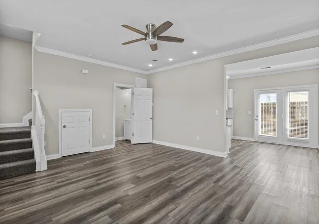 2nd image of 209 Old Todds Rd, Lexington, KY 40509