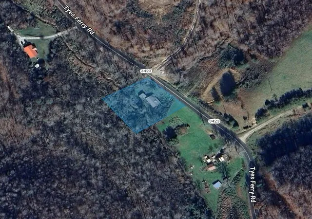 Photo 3 of Single family home for sale at 4491 Tyes Ferry Rd, Rockholds, KY 40759 | MLS# 25504288 | Listing updated on 2025-10-21