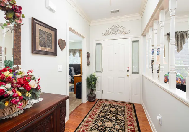 Photo 3 of Single family home for sale at 3225 Drayton Pl, Lexington, KY 40503 | MLS# 25504555 | Listing updated on 2025-10-24
