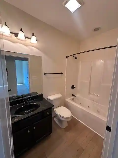 Listing Photo 11 - Condo for sale in 116 Piedmont located at 116 Piedmont, Frankfort, KY 40601 - Unit #116
