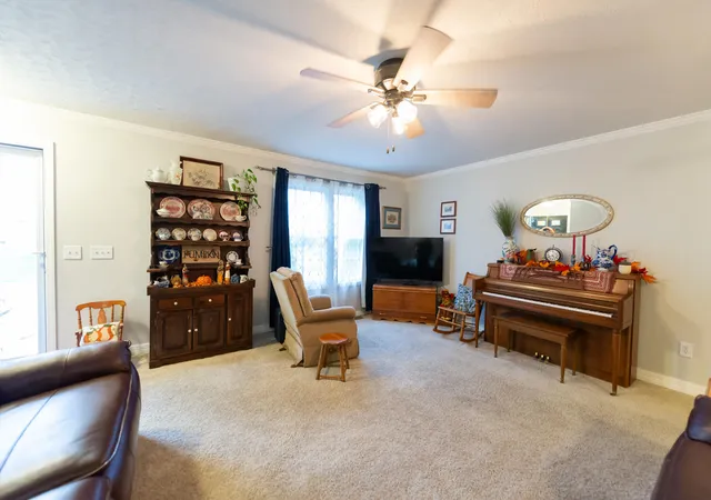 Photo 4 of Single family home for sale at 101 Dunn Cir, Georgetown, KY 40324 | MLS# 25504715 | Listing updated on 2025-11-16