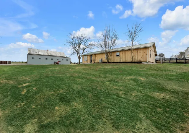 4th image of 1231/1235 Jackstown Rd, Paris, KY 40361 | MLS# 25504860