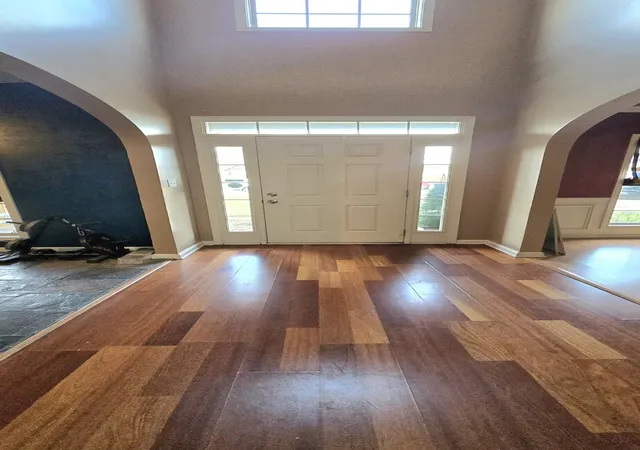2nd image of 572 Thames Cir, Nicholasville, KY 40356 | MLS# 25505101