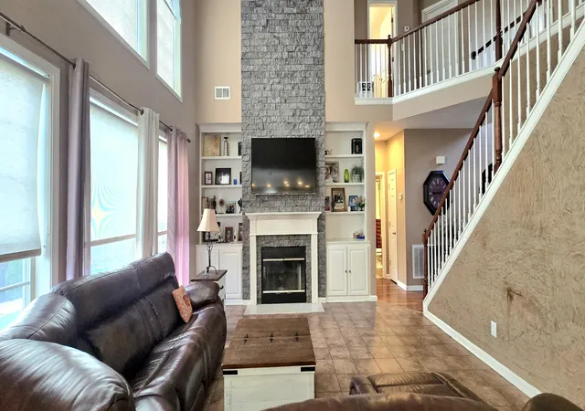 4th image of 572 Thames Cir, Nicholasville, KY 40356 | MLS# 25505101