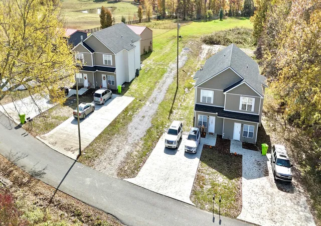 2nd image of 779 Oak Ridge Rd, Corbin, KY 40701 | MLS# 25505141