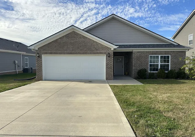 Photo 1 of Single family home for sale at 117 Brittany Ln, Georgetown, KY 40324 | MLS# 25505287 | Listing updated on 2025-11-04
