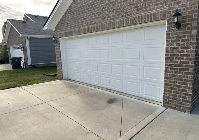 Photo 3 of Single family home for sale at 117 Brittany Ln, Georgetown, KY 40324 | MLS# 25505287 | Listing updated on 2025-11-04
