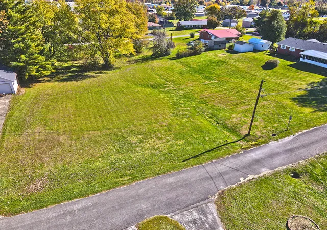 Homes for sale in Monticello, KY | 100 Parker St, Monticello, KY 42633 | MLS# 25505349