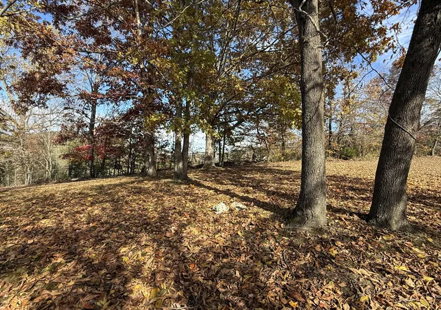 Photo 2 of Sale Pending at 9991 Somerset Rd, London, KY 40741 | MLS# 25505419 | Listing updated on 2025-11-14