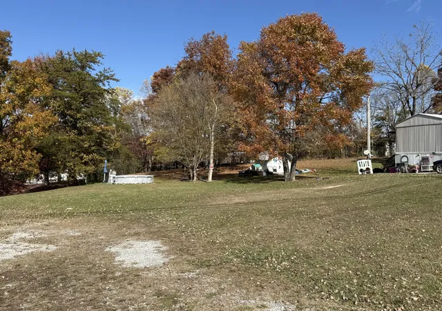 Photo 4 of Sale Pending at 9991 Somerset Rd, London, KY 40741 | MLS# 25505419 | Listing updated on 2025-11-14