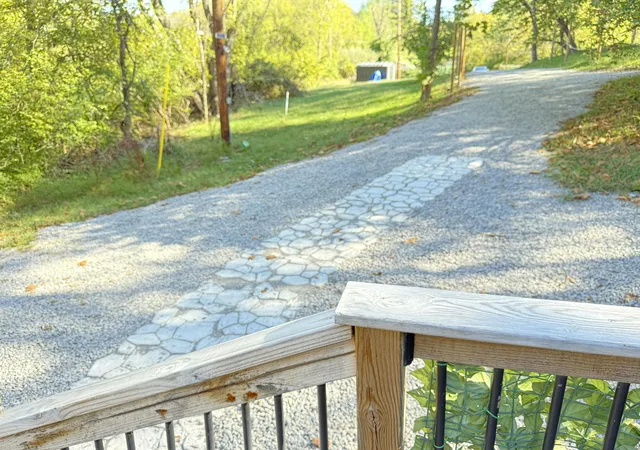 3rd image of 6311 Jacks Creek Pike, Lexington, KY 40515 | MLS# 25505441