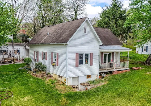 1st image of 519 W 2nd St, London, KY 40741 | MLS# 25505581
