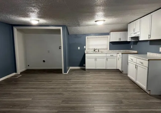 3rd image of 425 Chestnut St, Lexington, KY 40508 | MLS# 25505610