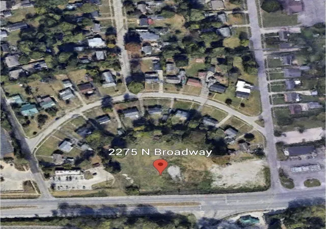 2nd image of 2275 N Broadway, Lexington, KY 40505 | MLS# 25505693