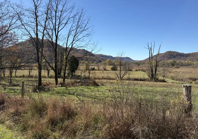 1st image of 3999 Mckee Rd, Irvine, KY 40336 | MLS# 25505570
