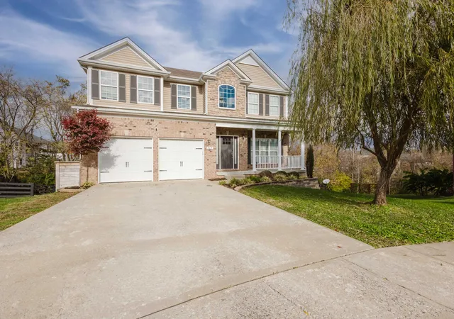 3rd image of 409 N Creek Ct, Richmond, KY 40475 | MLS# 25506199