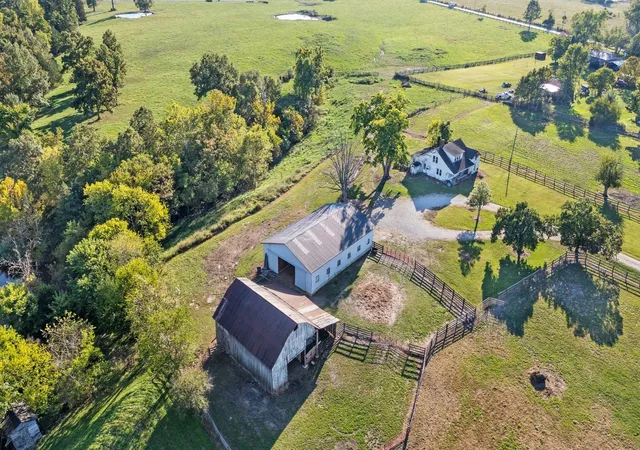 Photo 1 of Land for sale at 501 Gumbottom Rd, Waco, KY 40385 | MLS# 25505925 | Listing updated on 2025-11-30