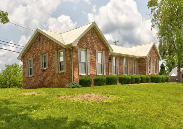 Homes for sale in Camargo, KY | 4683 Camargo Rd, Camargo, KY 40353 | MLS# 25506038