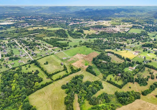 4th image of 465 Opossum Kingdom Rd, Berea, KY 40403 | MLS# 25506096
