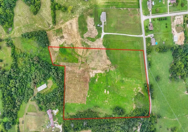 9th image of 465 Opossum Kingdom Rd, Berea, KY 40403 | MLS# 25506096