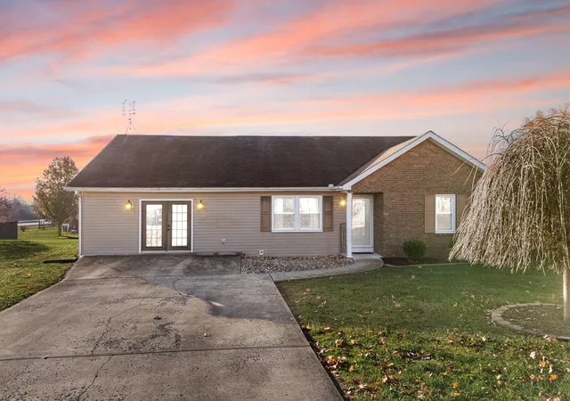 Photo 1 of Single family home for sale at 51 Orchard Ct, Science Hill, KY 42553 | MLS# 25506151 | Listing updated on 2025-11-14