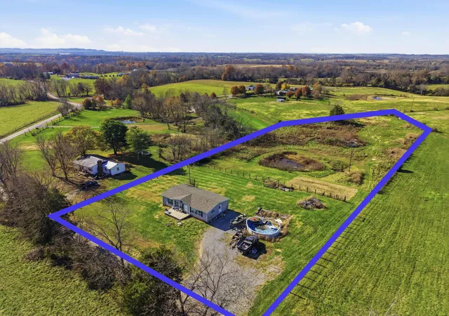 Homes for sale in Stanford, KY | 1136 Patrick Rd, Stanford, KY 40484 | MLS# 25506241