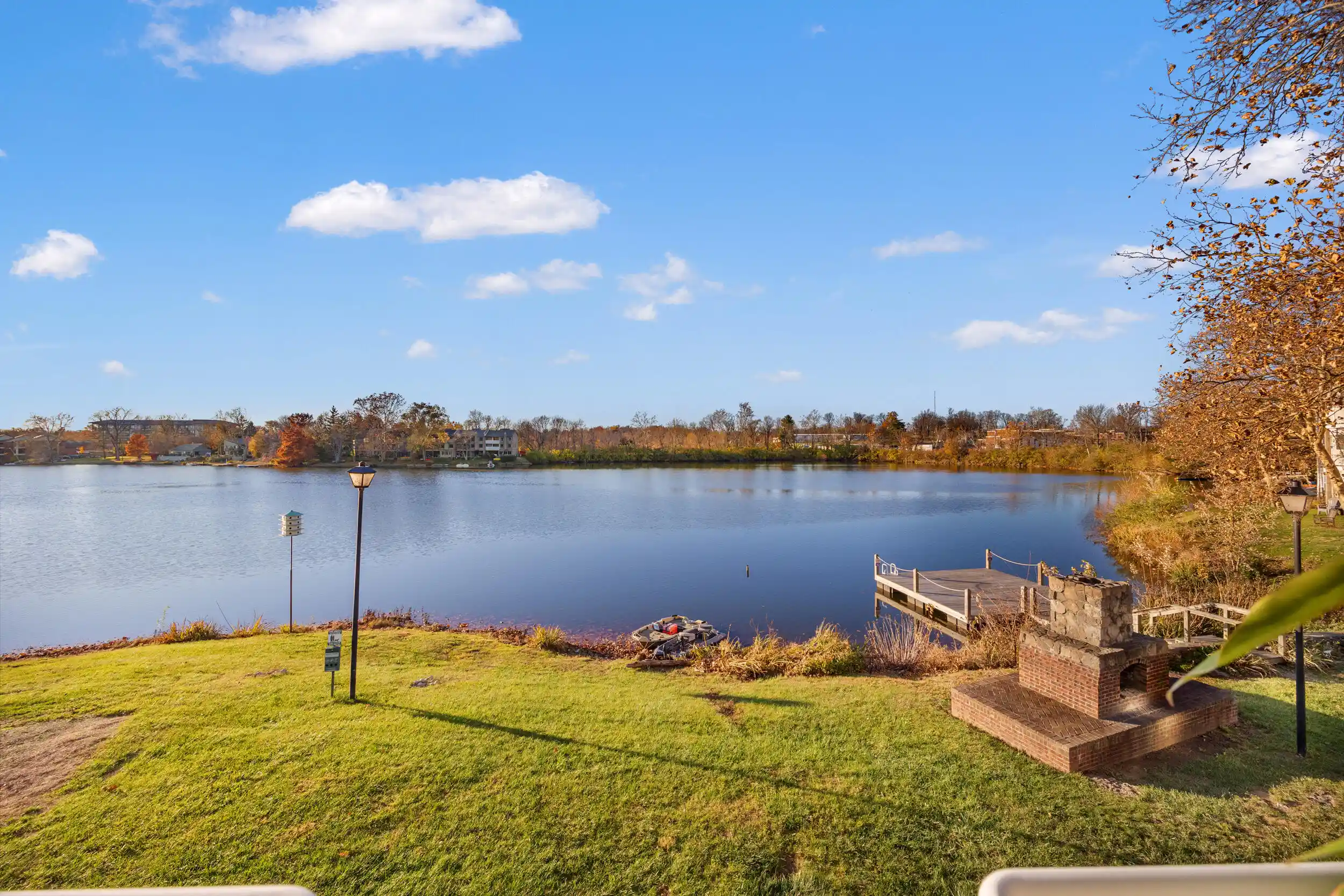 Listing Photo 2 - Condo for sale in 2414 Lake Park Rd located at 2414 Lake Park Rd, Lexington, KY 40502 - Unit #4106