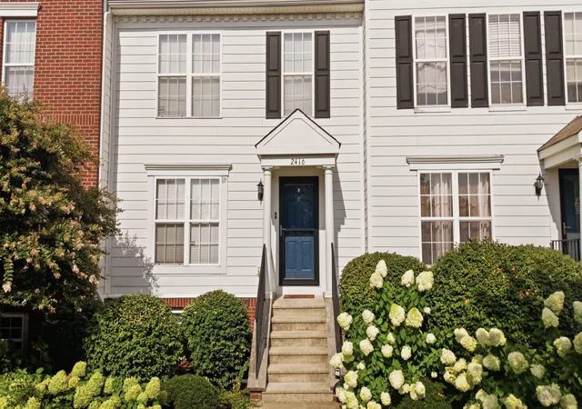 Photo 3 of Single family home for sale at 2416 Ogden Way, Lexington, KY 40509 | MLS# 26019711 | Listing updated on 2026-07-31