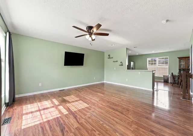Photo 4 of Single family home for sale at 2416 Ogden Way, Lexington, KY 40509 | MLS# 26019711 | Listing updated on 2026-07-31