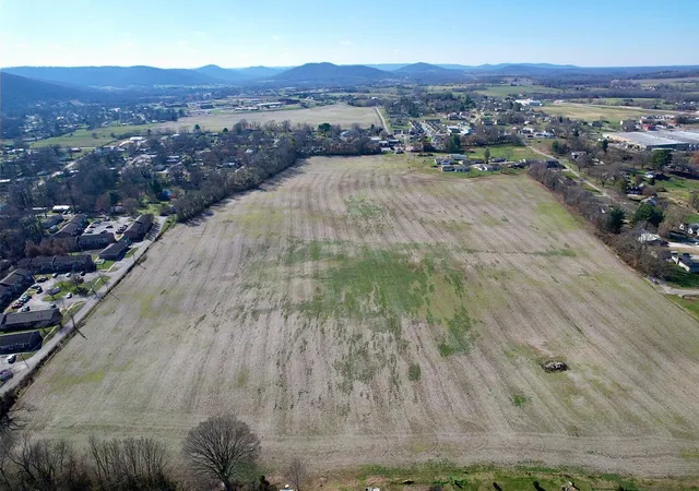Photo 4 of Land for sale at 404 Hillrise Dr, Monticello, KY 42633 | MLS# 25507027 | Listing updated on 2026-10-13