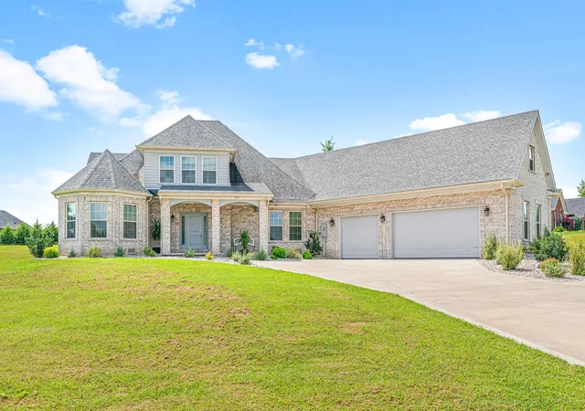 1st image of 182 River Run Dr, Lancaster, KY 40444 | MLS# 25507051