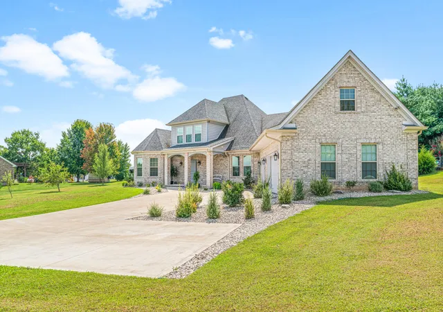3rd image of 182 River Run Dr, Lancaster, KY 40444 | MLS# 25507051