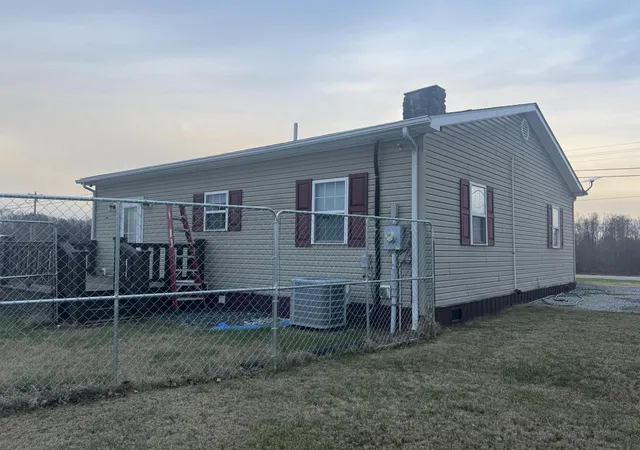 Homes for sale in Kings Mountain, KY | 4264 Ky Hwy 501, Kings Mountain, KY 40442 | MLS# 25507072
