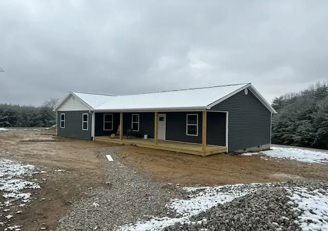 Photo 3 of Land for sale at 541 Rosemont Rd, Irvine, KY 40336 | MLS# 25507589 | Listing updated on 2026-07-20