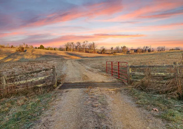 2nd image of 322 Noland Rd #Tract 2, Richmond, KY 40475 | MLS# 25507311