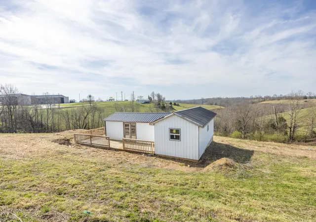 Homes for sale in Mount Olivet, KY | 1580 Sardis Rd Sardis Rd, Mount Olivet, KY 41064 | MLS# 25507407