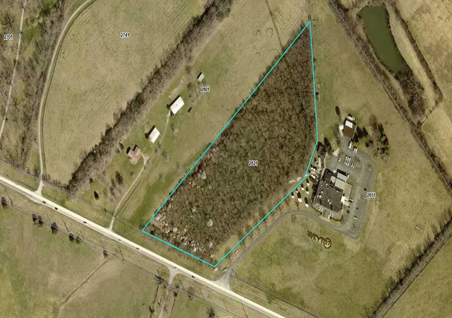 Photo 1 of Sale Pending at 2821 Winchester Rd, Lexington, KY 40509 | MLS# 25507337 | Listing updated on 2026-09-27