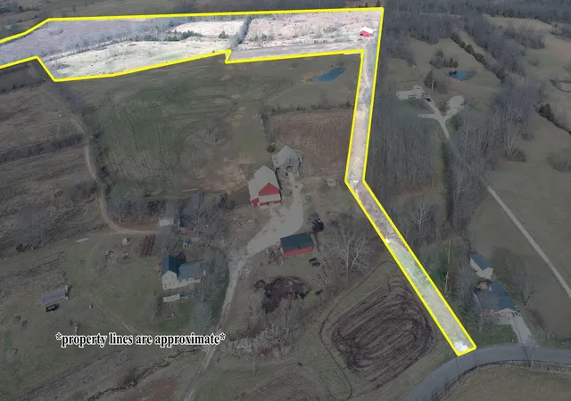 Photo 3 of House for sale at 1013-b Salem Pike, Cynthiana, KY 41031 | MLS# 25507436 | Listing updated on 2026-06-22