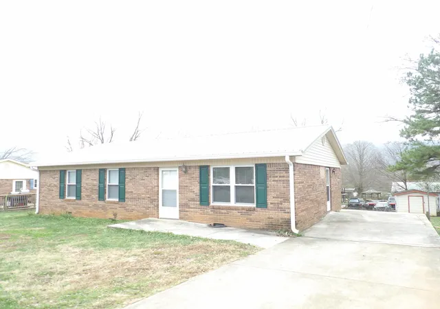 Homes for sale in Monticello, KY | 61 Vena Ct, Monticello, KY 42633 | MLS# 25507364