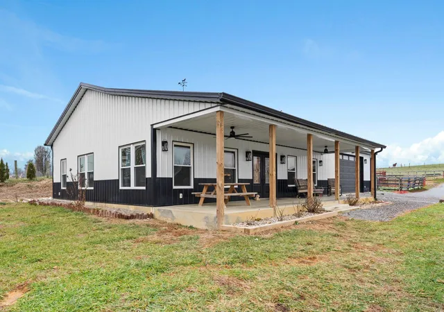 Photo 3 of Land for sale at 733 Richmond Rd Loop 1, Lancaster, KY 40444 | MLS# 25507527 | Listing updated on 2026-01-22