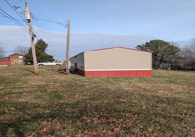 Photo 3 of Sale Pending at 75 Bluegrass Rd, East Bernstadt, KY 40729 | MLS# 25507738 | Listing updated on 2026-01-06